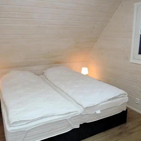Comfortable Holiday Homes, Close To The Sea Nyaraló